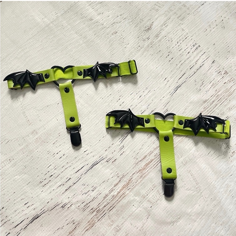 NWT Dolls Kill slime night flight bay Halloween garter set-SOLD!
